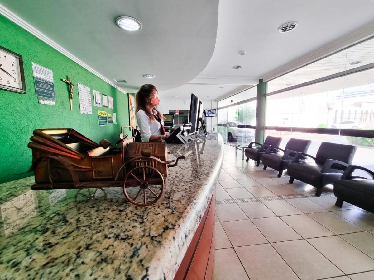 Cerrados Park Hotel Várzea Grande エクステリア 写真